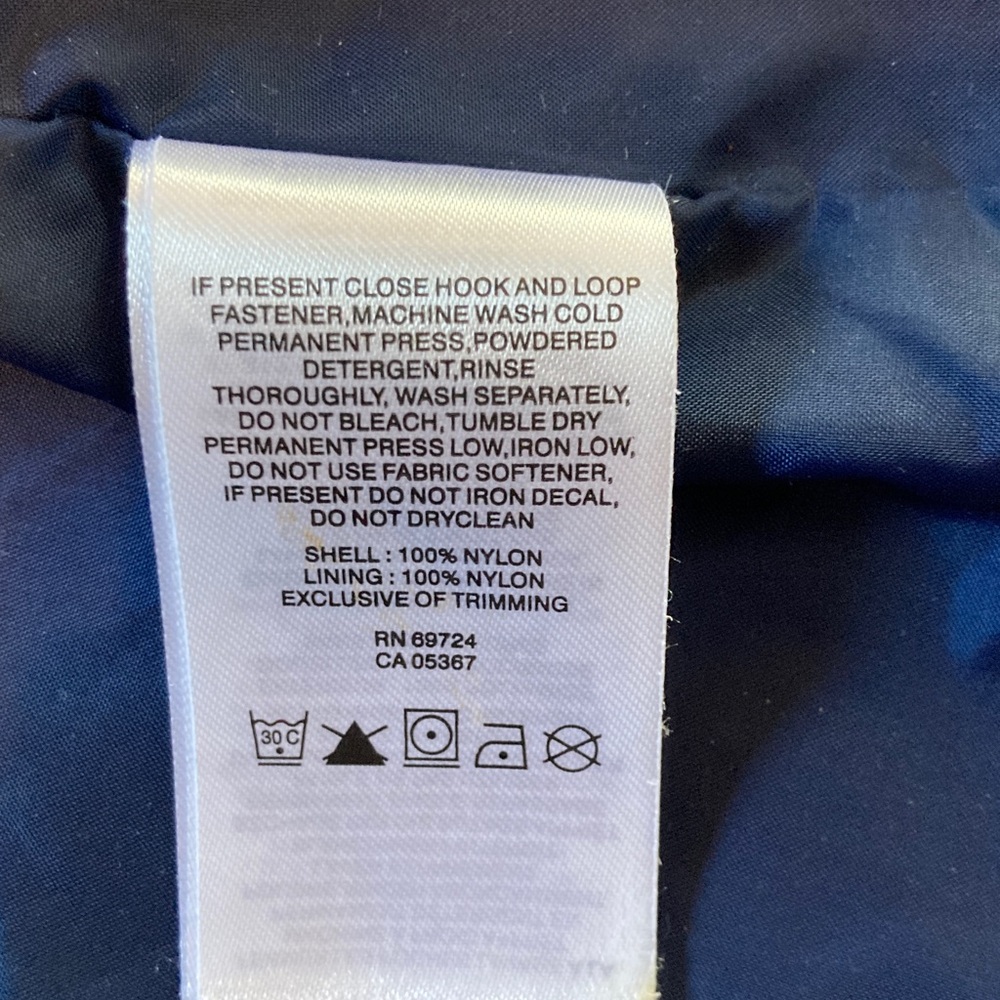 Columbia Women’s Interchange Windbreaker and Fleece Size Medium - Picture 10 of 11